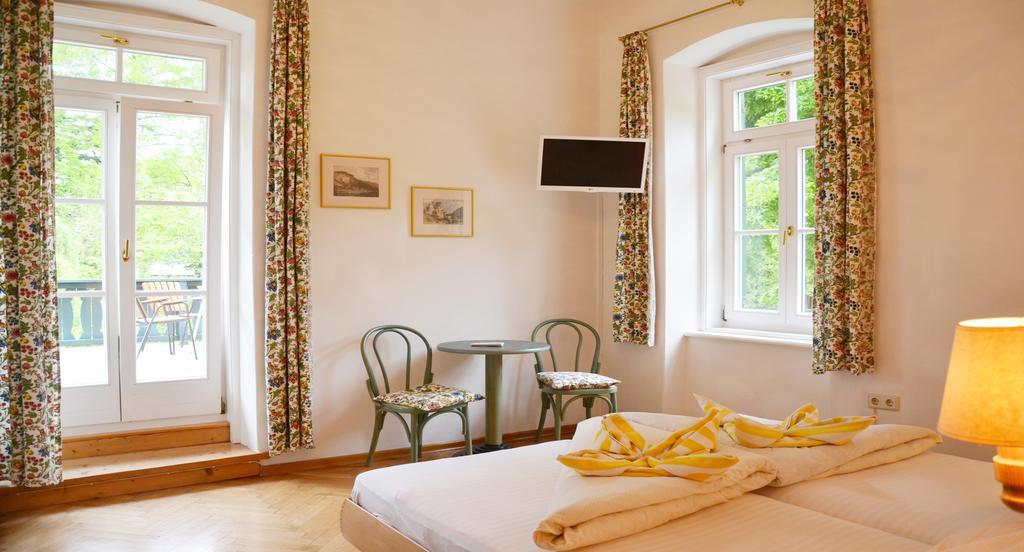 Hotel Seehof Maria Woerth Exterior photo
